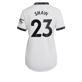 Damen Fußballbekleidung Manchester United Luke Shaw #23 Auswärtstrikot 2022-23 Kurzarm
